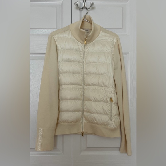 Moncler Women's Cream and Beige Quilted Puffer Jacket - Picture 3 of 15